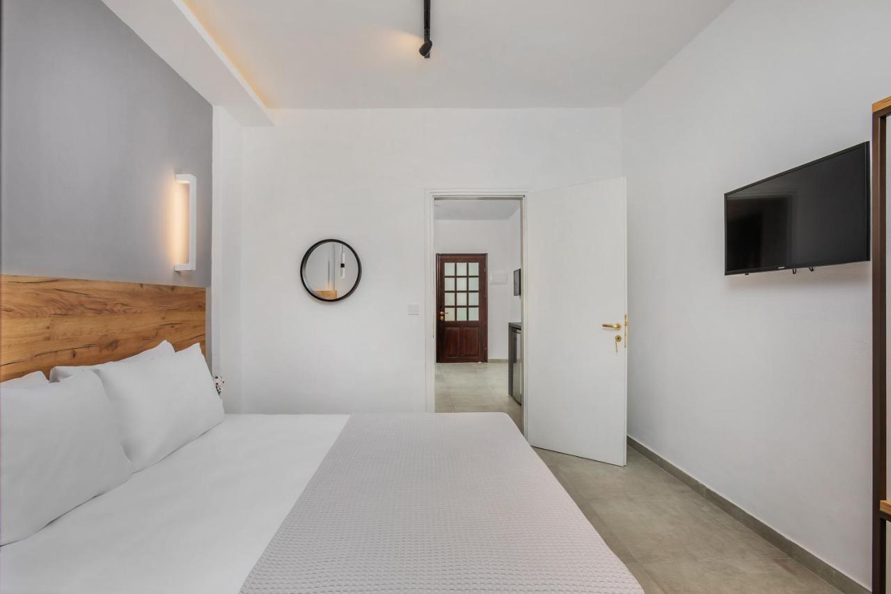 Eleon Suites Афитос Экстерьер фото
